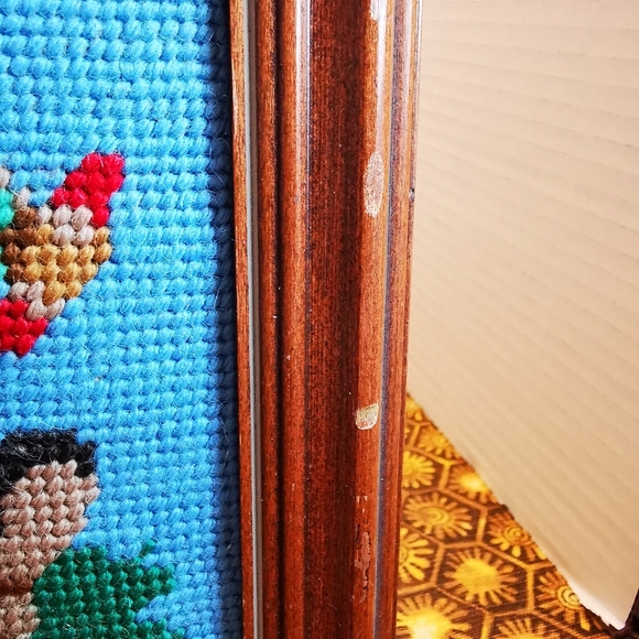 Vintage Colourful Framed Needlepoint Cat Mouse Flying a Kite - Picture 6 of 15